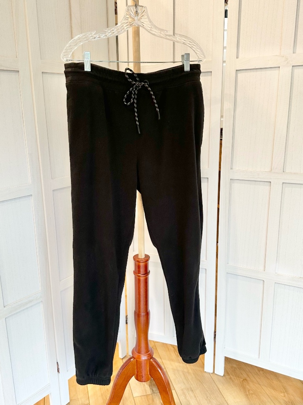 Eddie Bauer Women's Fleece Drawstring Sweatpants Black Medium